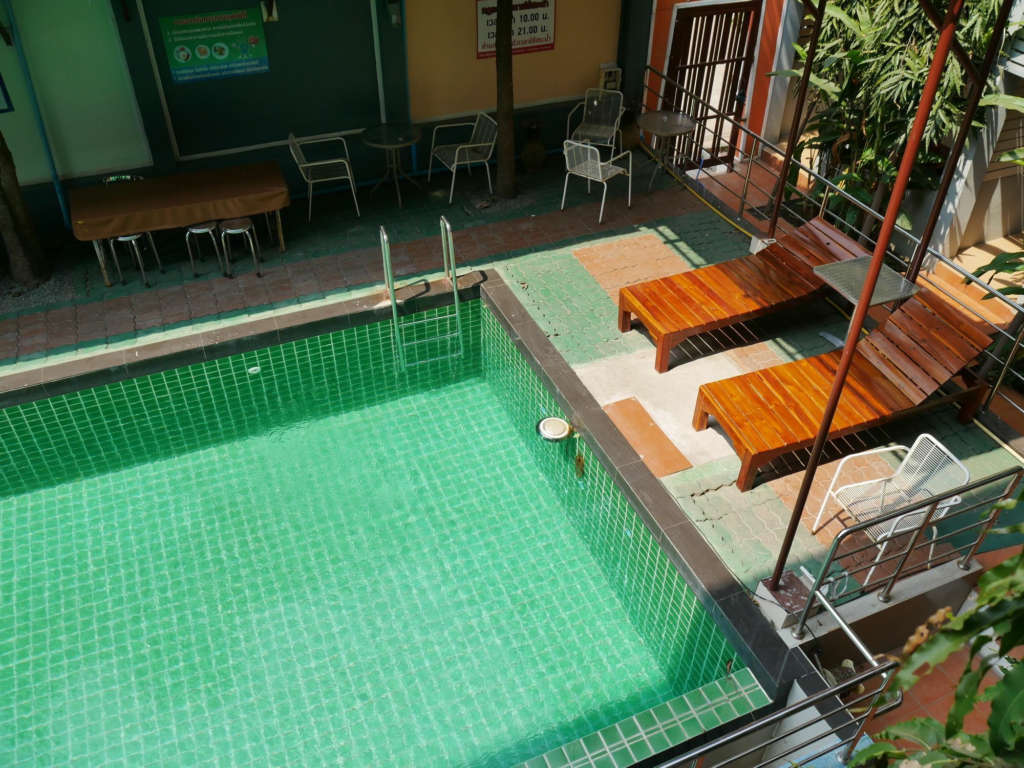 Siri Place Buriram Buitenkant foto