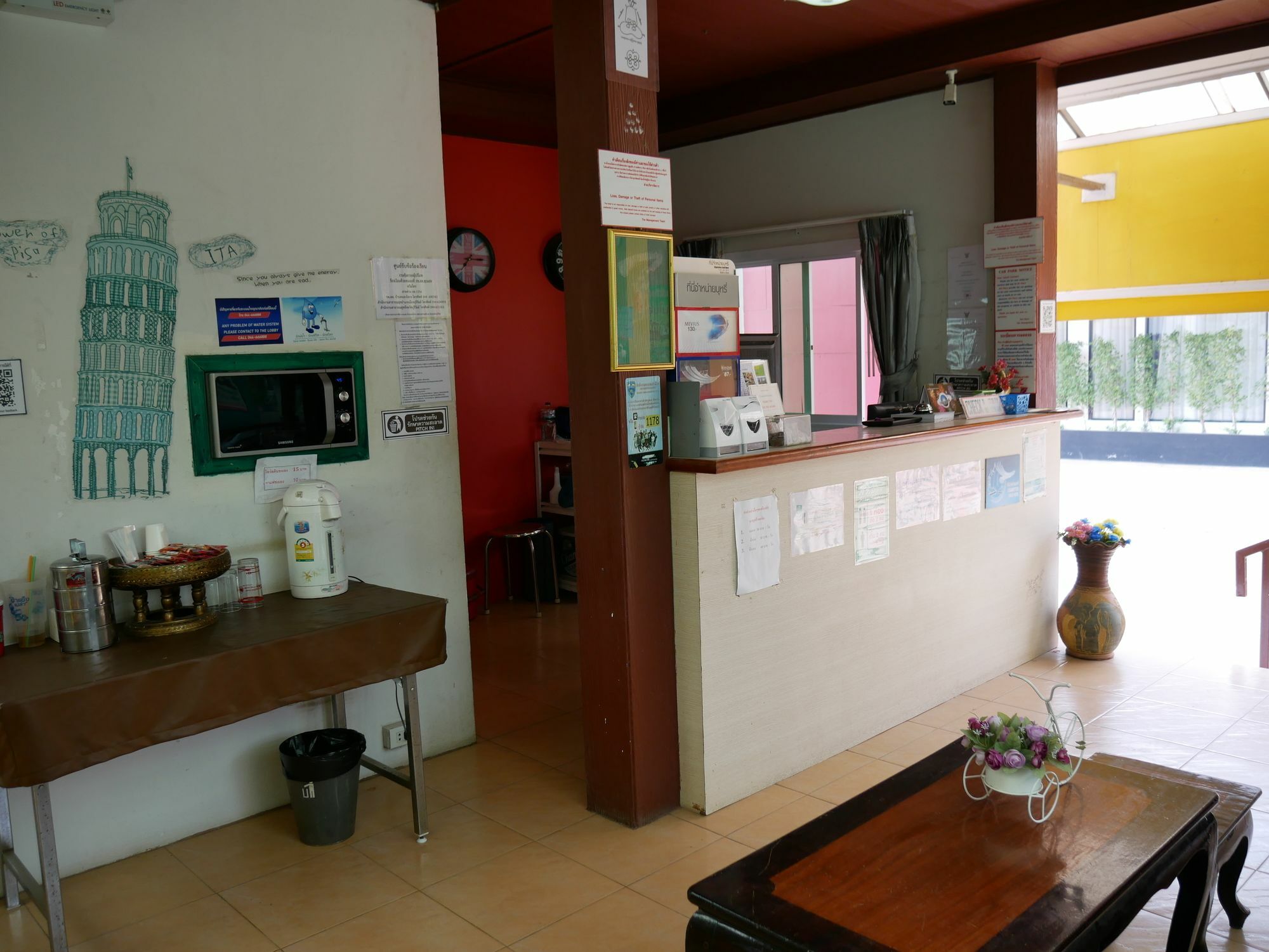 Siri Place Buriram Buitenkant foto